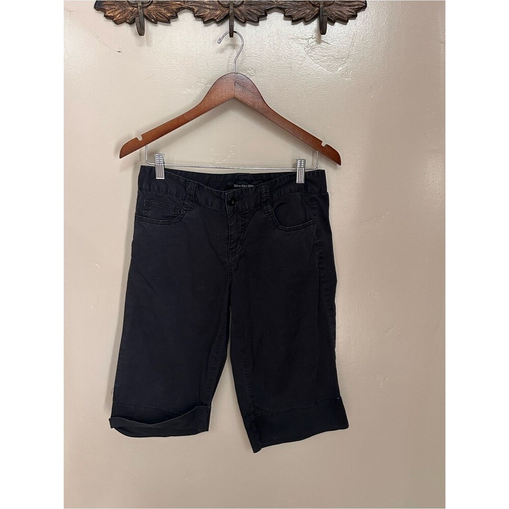 Vintage Calvin Klein Black Women’s Bermuda Shorts Size 6